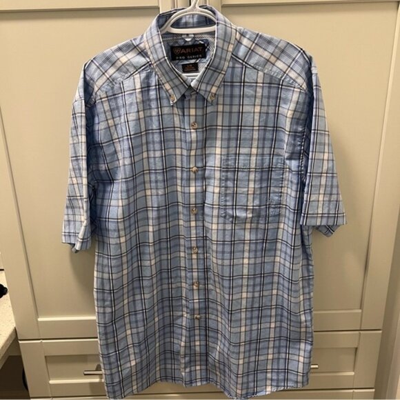 ARIAT Blue Checkered Dress Shirt Men's Size LARGE - Excellent condition - Picture 1 of 6